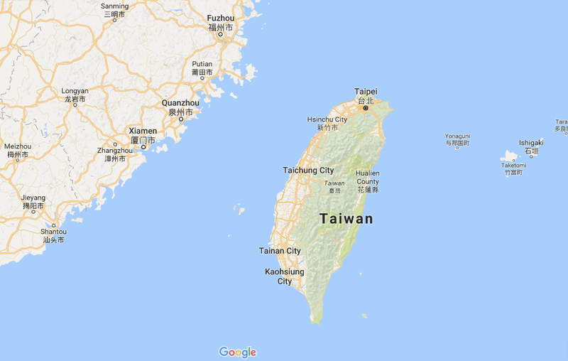 Illustration for article titled China Reportedly Sends Aircraft Carrier Through The Taiwan Strait